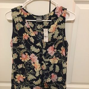 NWT Navy blue floral sleeveless blouse